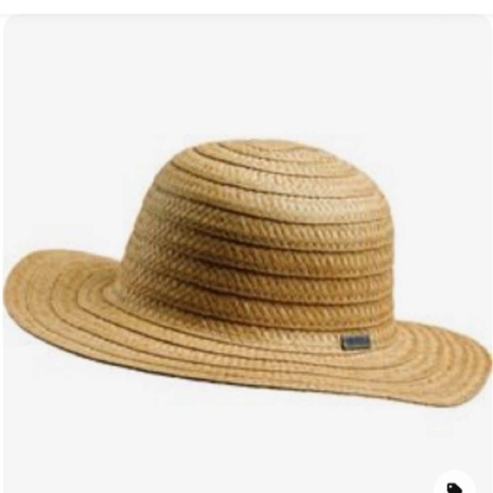 NWOT RVCA packable floppy straw hat
